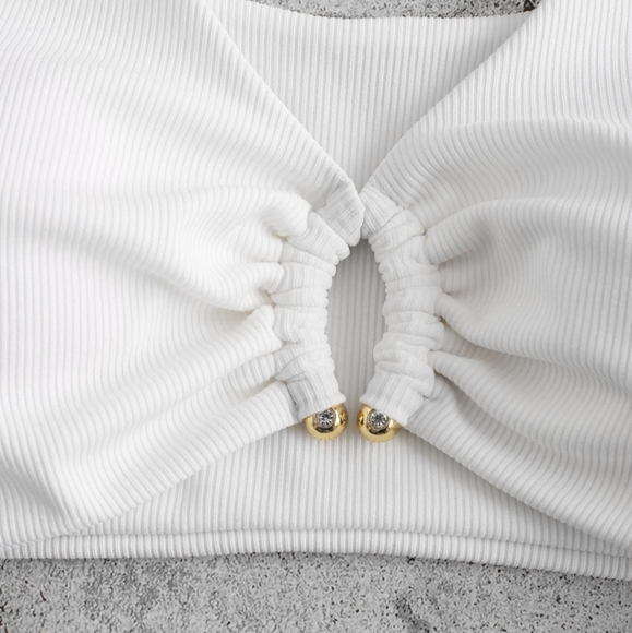 Zaful Ribbed Plunge Bikini Top - Small US 4 - Picture 4 of 6